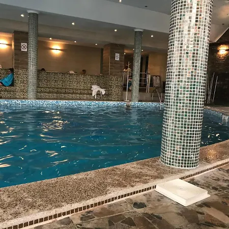 комфортен Diana в 4 звезди, град Apartment *