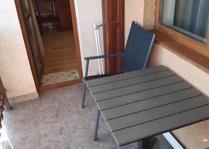 Daire комфортен Diana в 4 звезди, град *