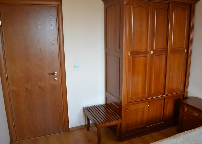 комфортен Diana в 4 звезди, град *